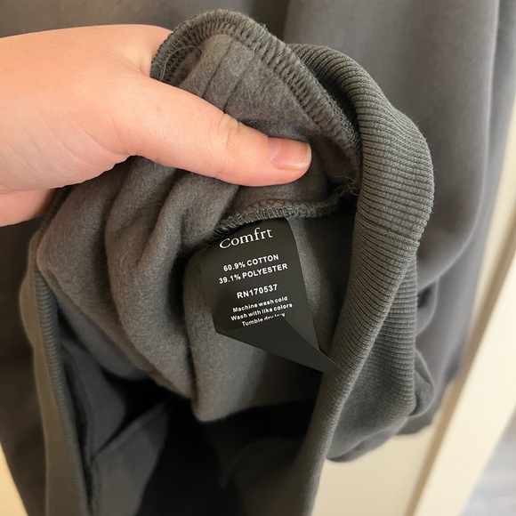 Comfrt Travel Essentials Steel Gray Hoodie - Picture 13 of 14